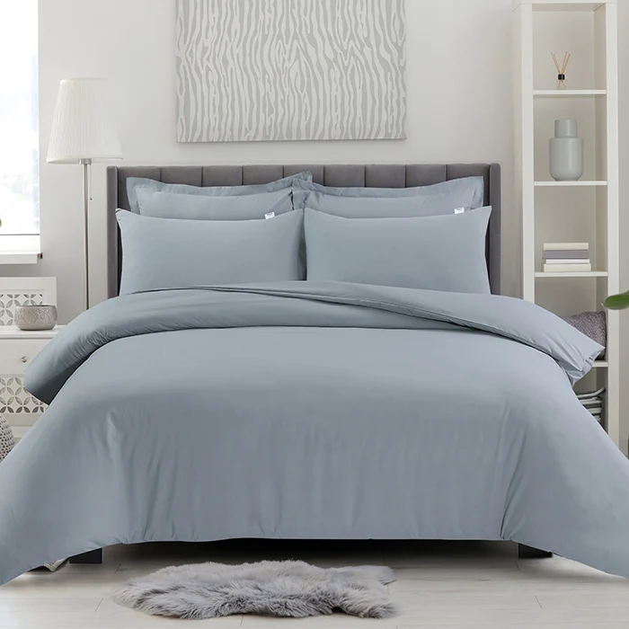 Duvet Cover Set in Light Grey